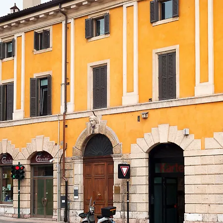 - Centre Pensjonat Werona