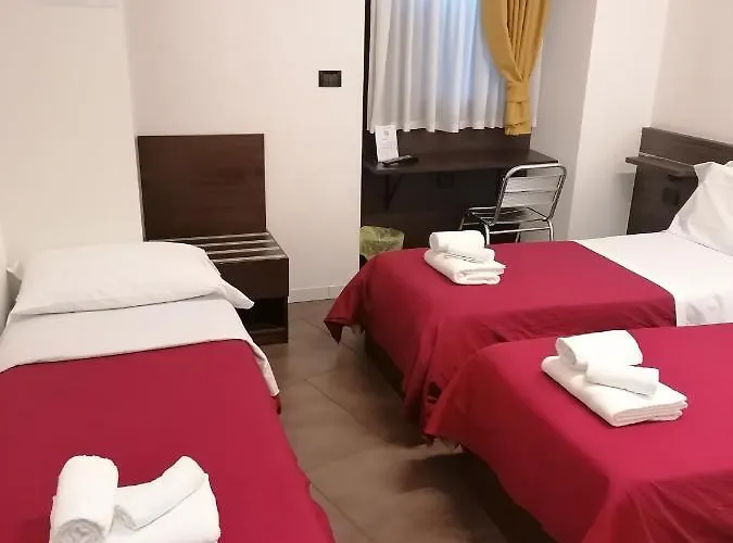 Pensjonat - Centre 4*